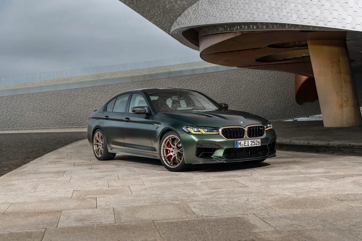 BMW M5 CS, arriva la serie limitata da 635 CV (11)