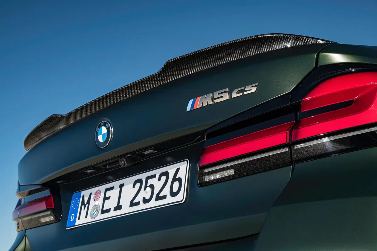 BMW M5 CS, arriva la serie limitata da 635 CV (12)