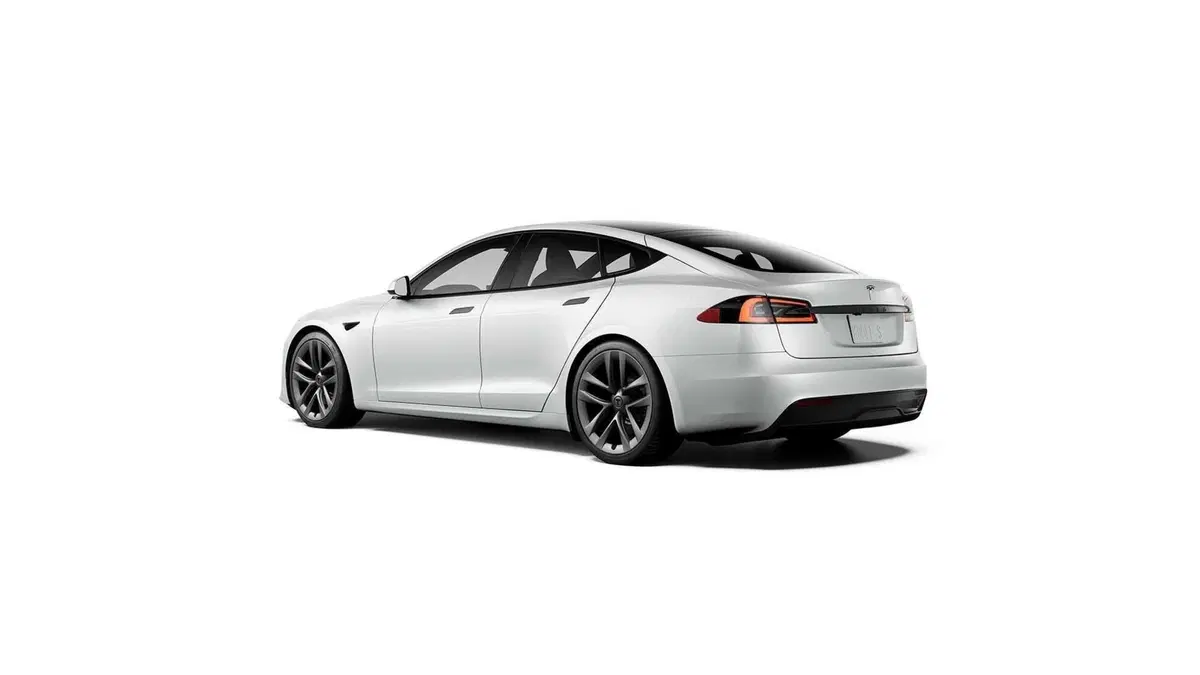 Tesla Model S 2021, il volante diventa una cloche (6)