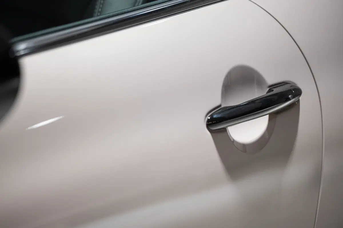Mini 2021 | Ecco il secondo restyling per 3 e 5 porte, Cabrio ed elettrica (28)