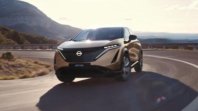 Nissan, dal 2030 solo ibride ed elettriche in gamma