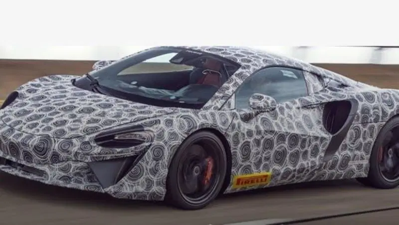McLaren Artura, la presentazione ufficiale sar&agrave; il 16 febbraio