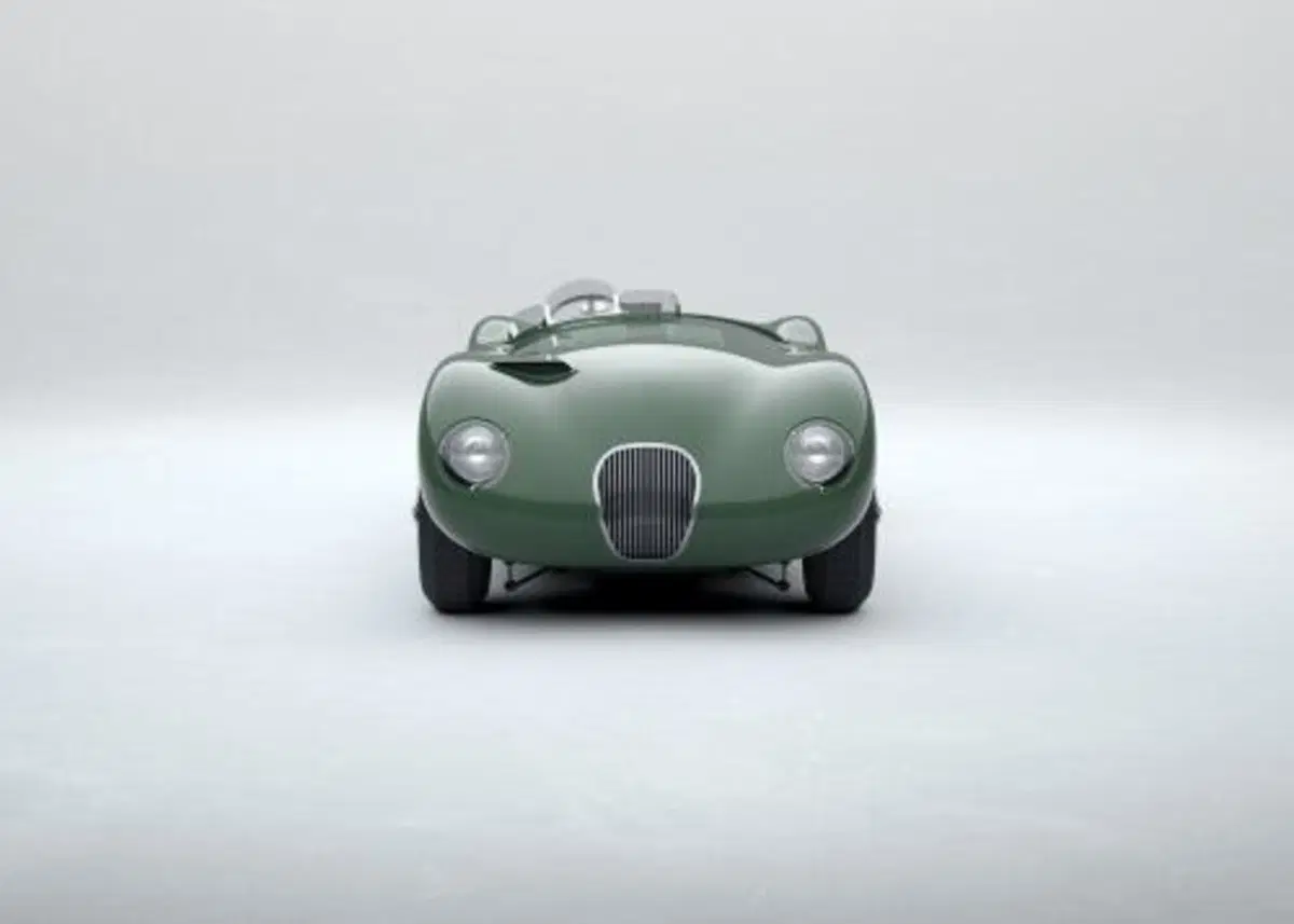 Novità Jaguar, Torna la C-Type: configurabile online e consegnata in un anno (8)