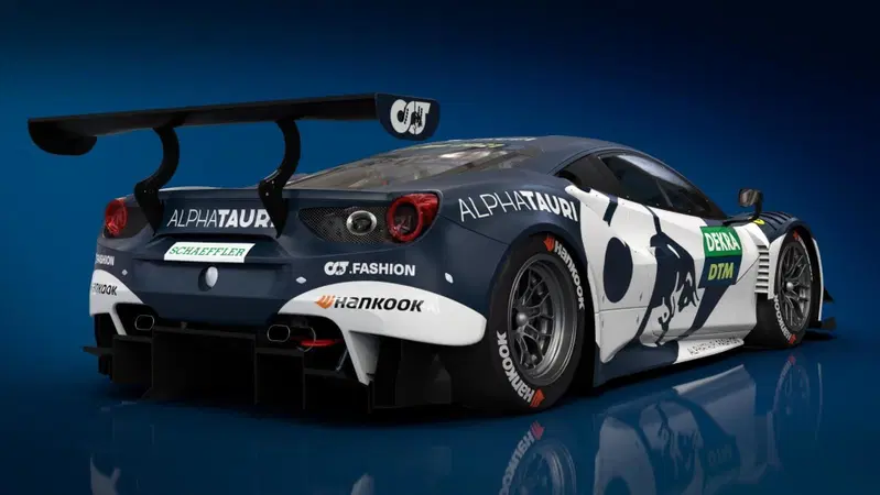 La Ferrari si veste dei colori dell'Alpha Tauri... nel DTM con Alexander Albon