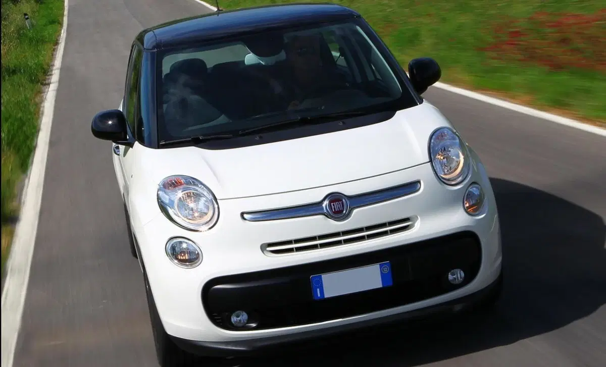 Fiat 500L 1.3 Multijet 95 CV Red (20)