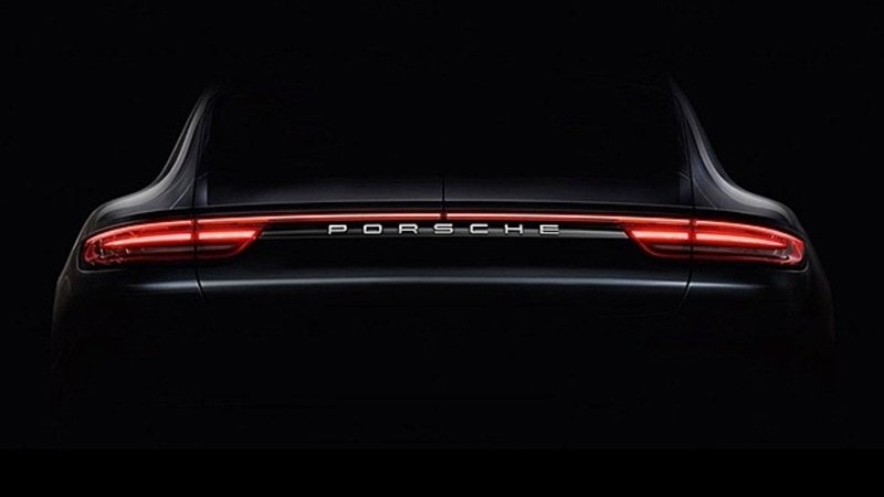 Nuova Porsche Panamera: primo teaser della seconda generazione