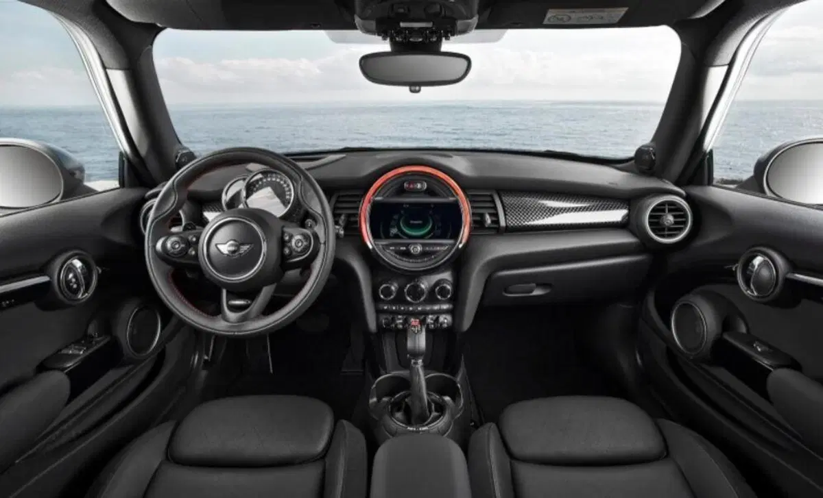 MINI Mini 2.0 Cooper S Yours 5 porte (11)