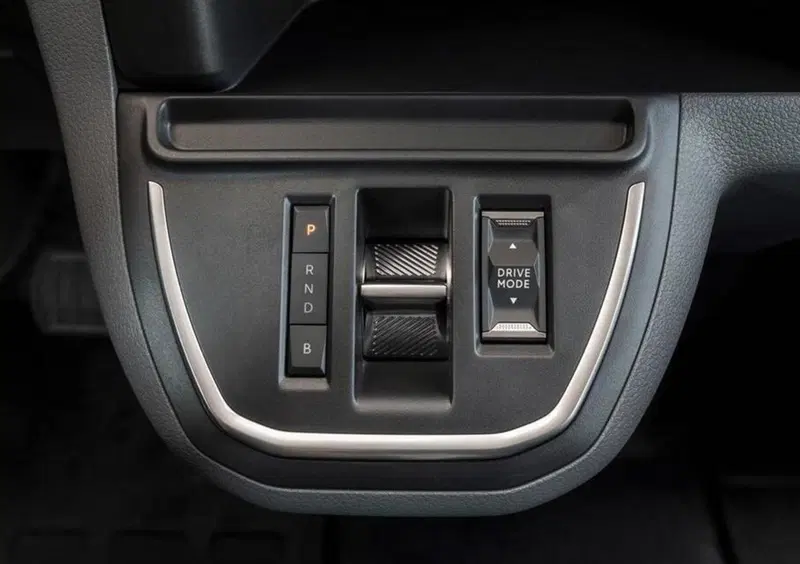 Opel Vivaro-e Life (2020-->>) (17)