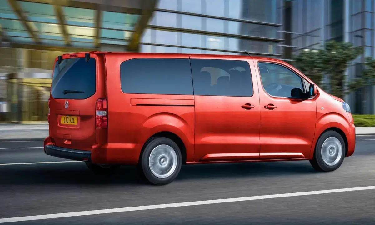 Opel Vivaro-e Life (2020-->>) (8)