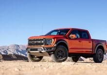 Ford lancia il nuovo F-150 Raptor: superpickup V6 e V8 [video]