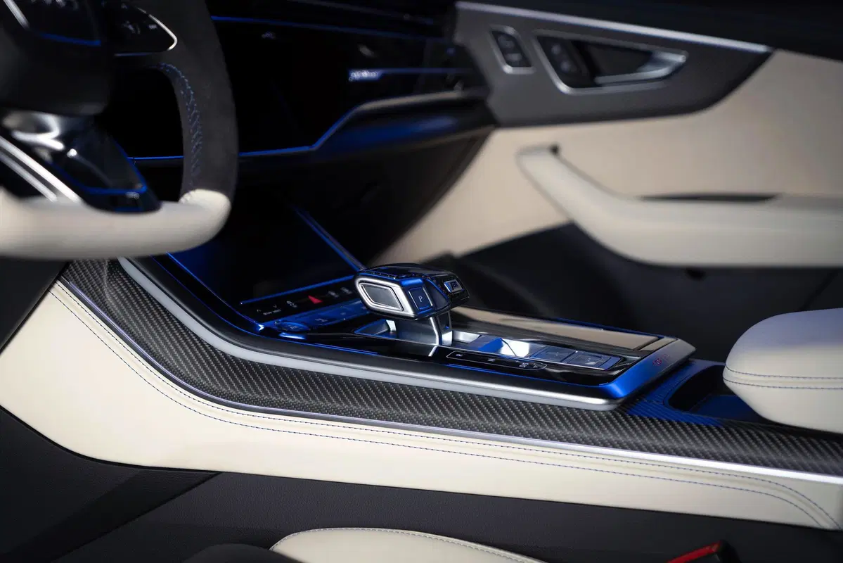 Audi RSQ8 diventa 'R' con ABT: 740CV, 0-100 km/h in 3.4 secondi e 315 km/h di velocità massima (3)