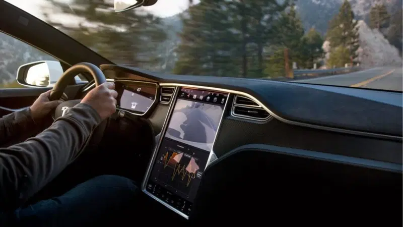 Consumer Reports: Tesla in vetta alla classifica dei "proprietari soddisfatti". Infiniti fanalino di coda