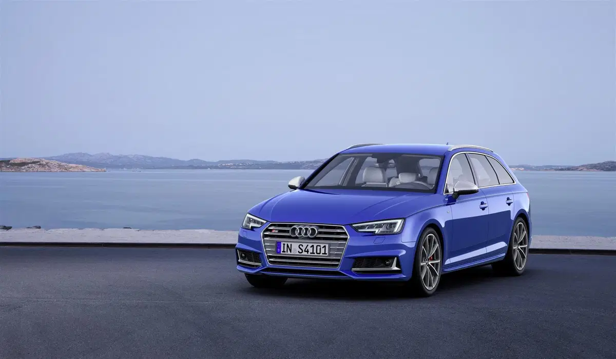 Nuova Audi S4: i prezzi per il mercato italiano (2)