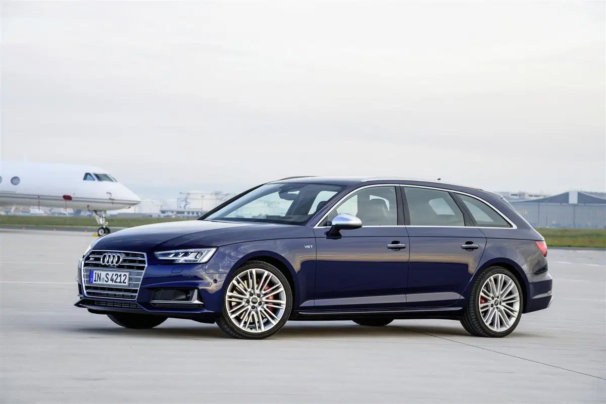 Nuova Audi S4: i prezzi per il mercato italiano (10)