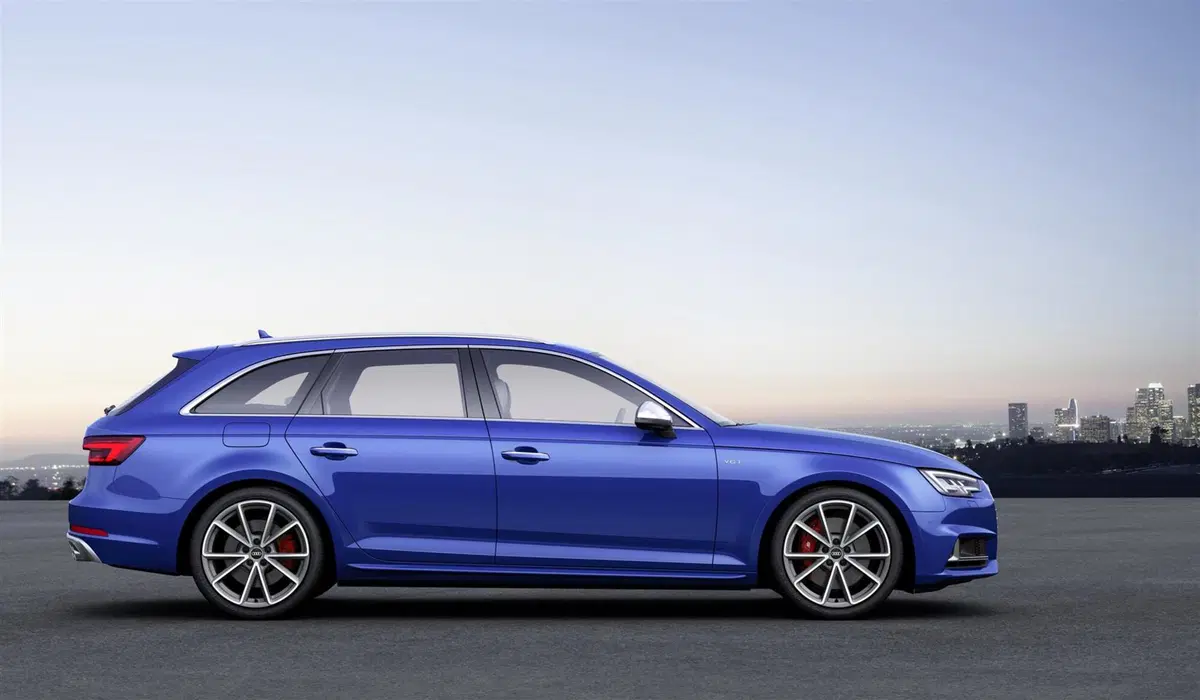 Nuova Audi S4: i prezzi per il mercato italiano (14)