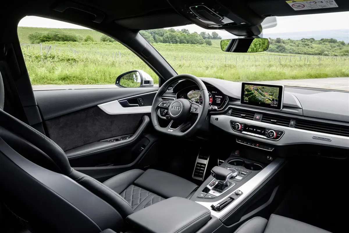 Nuova Audi S4: i prezzi per il mercato italiano (17)