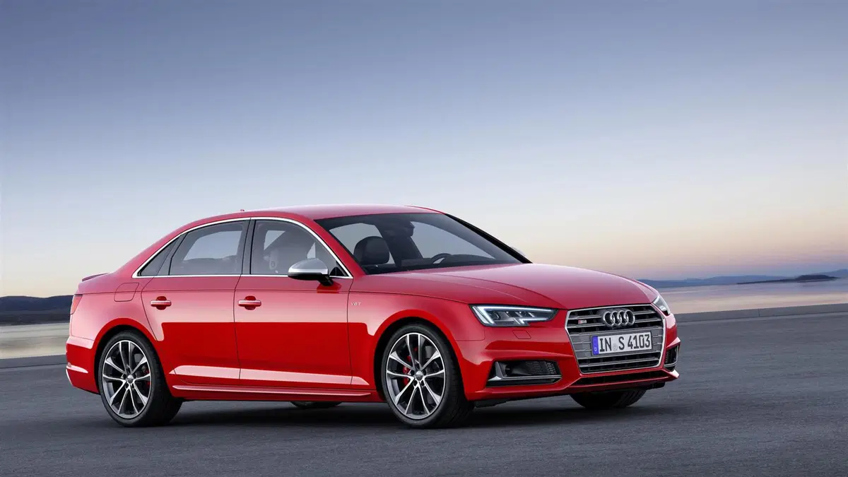 Nuova Audi S4: i prezzi per il mercato italiano (22)
