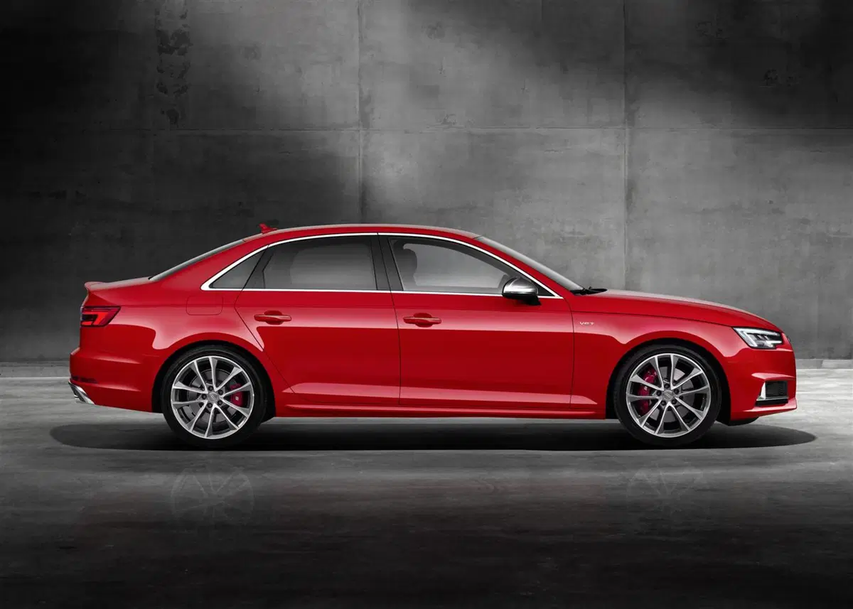 Nuova Audi S4: i prezzi per il mercato italiano (23)