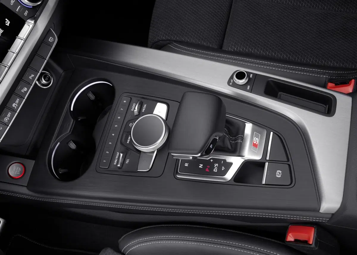 Nuova Audi S4: i prezzi per il mercato italiano (28)