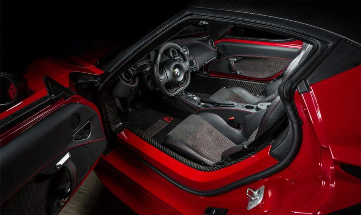Alfa Romeo 4C Coupé (2013-19) (5)