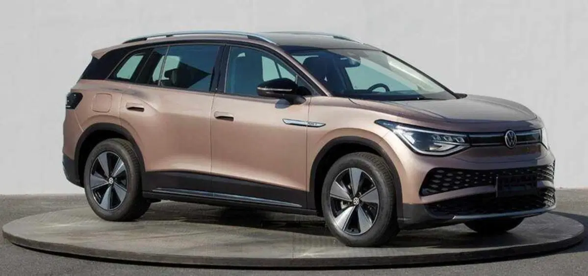 In Cina svelato al mondo l'ultimo grosso SUV elettrico Volkswagen: ID.6 [anche 7 posti]