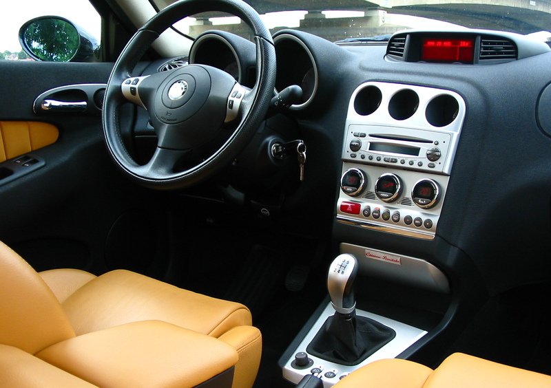 Alfa Romeo GT (2003-11) (3)