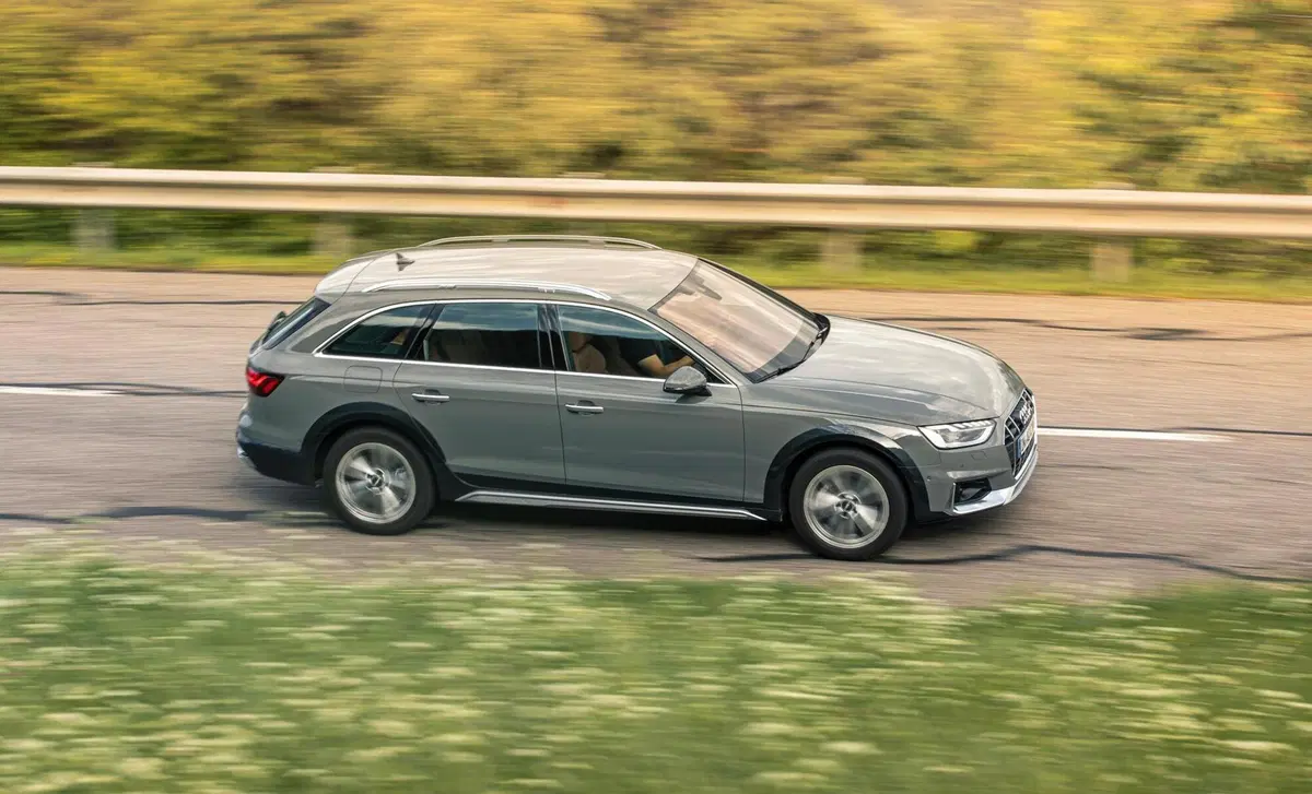 Audi A4 Allroad 40 TDI 190 CV S tronic Business Evolution (11)