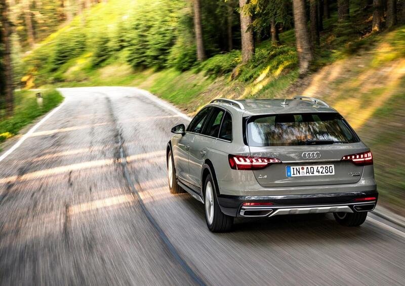 Audi A4 allroad (2016-->>) (16)