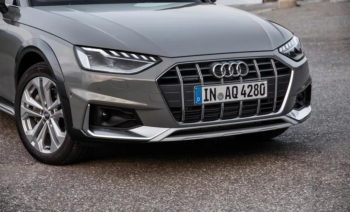 Audi A4 Allroad 40 TDI 190 CV S tronic Business Evolution (25)