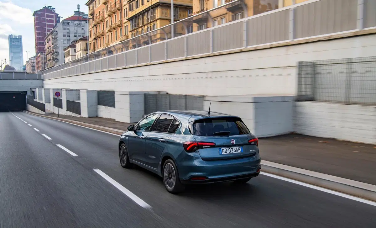 Fiat Tipo Tipo 1.6 Mjt S&S 5 porte S-Design (4)