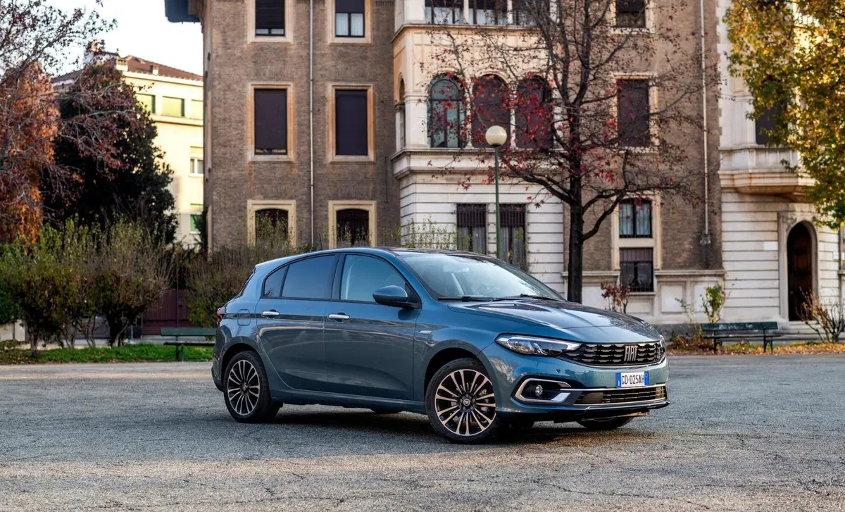 Fiat Tipo Tipo 1.6 Mjt S&S 5 porte S-Design (2)