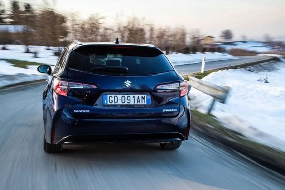 Swace Hybrid: l'auto che mancava a Suzuki [video prova] (2)