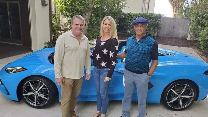 Consegna speciale per Sylvester Stallone: ecco il suo nuovo gioiellino 