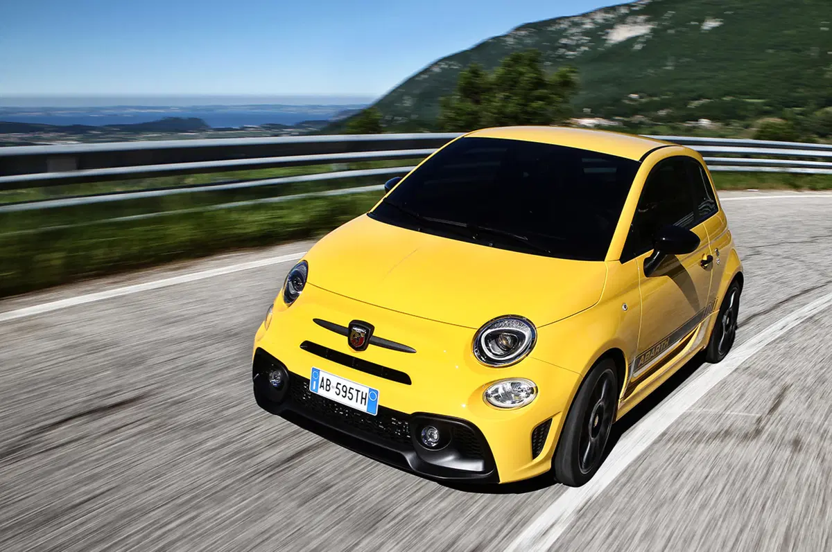 Abarth 595 restyling [Video prime impressioni] (10)