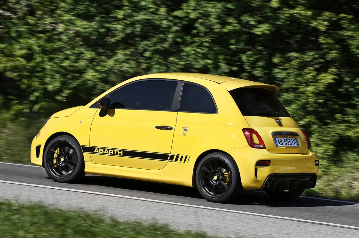 Abarth 595 restyling [Video prime impressioni] (4)