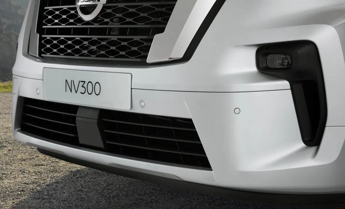 Nissan NV300 (2016-22) (23)