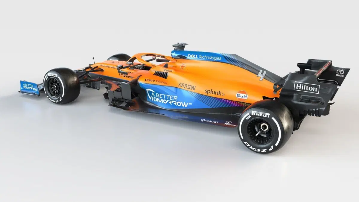 Formula 1, ritorna la McLaren-Mercedes: svelata la MCL35M (2)