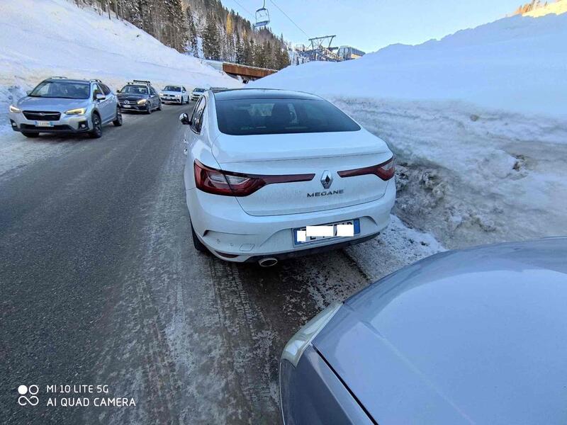 Occhio al parcheggio domenicale da furbi: in Veneto sindaco vigile multa 40 auto