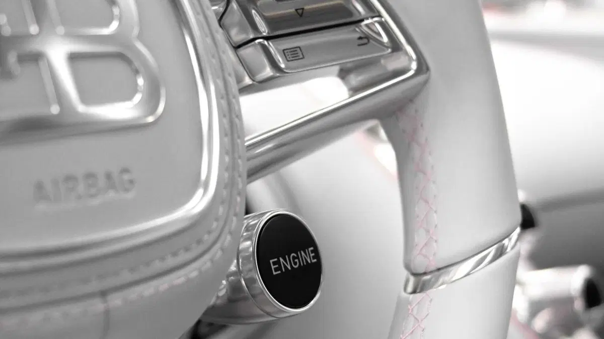Bugatti Chiron Sport Alice, perfetta per San Valentino (10)