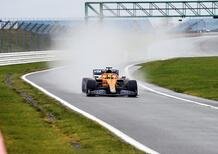 Formula 1: la McLaren MCL35M in pista a Silverstone per il filming day [Video]