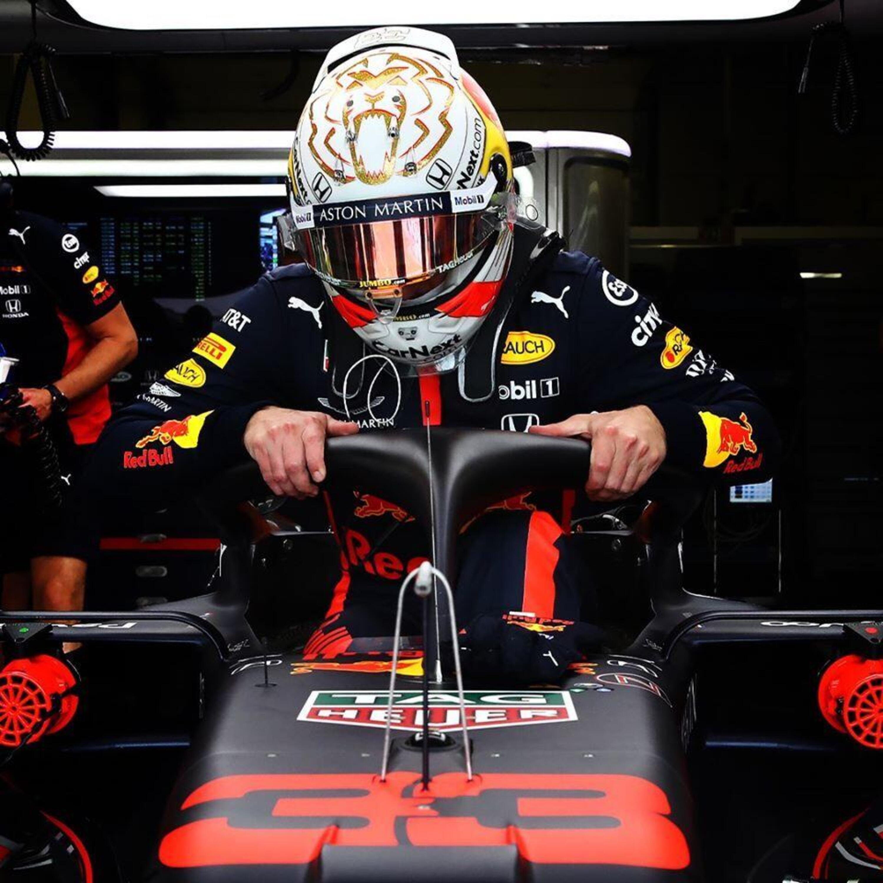 F1: la clausola nel contratto di Max Verstappen che potrebbe proiettarlo verso la Mercedes