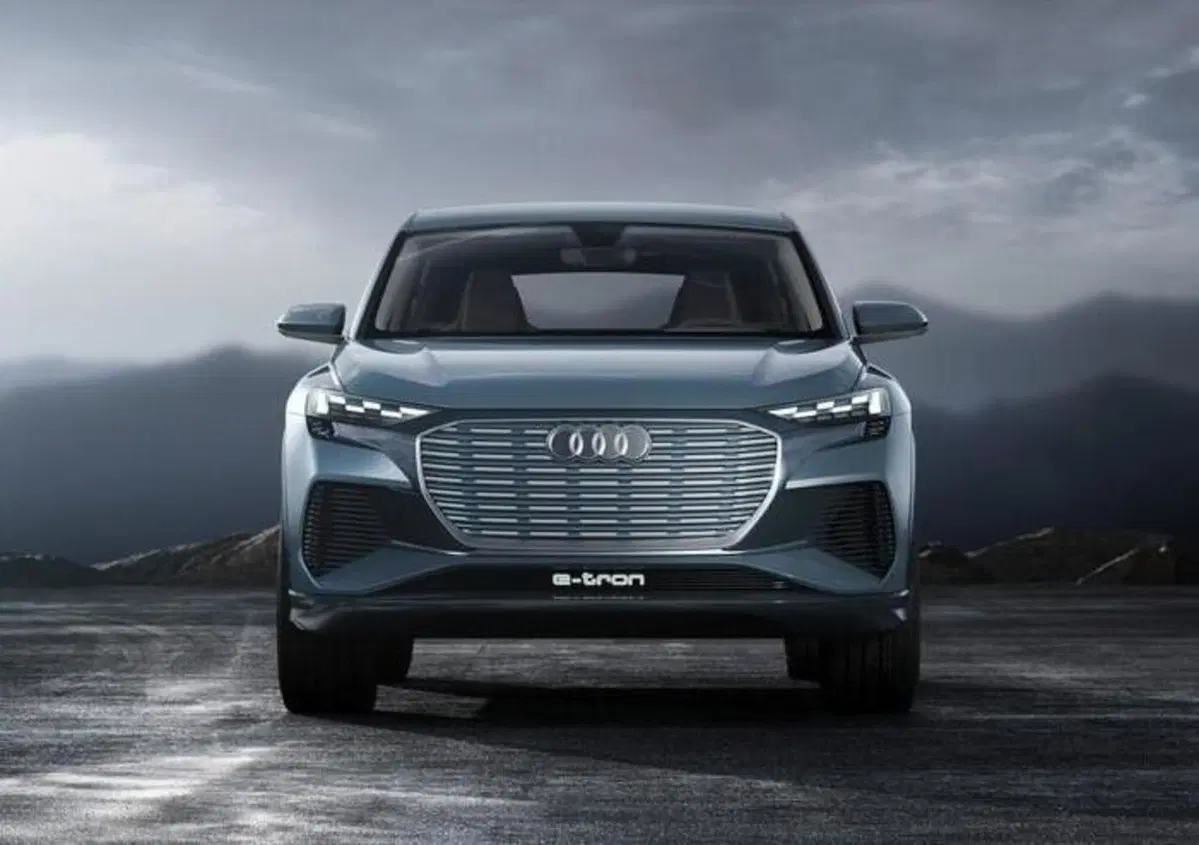 Audi Q4 e-tron arriva in estate, ma si pu&ograve; gi&agrave; prenotare sul sito versando 1000 euro