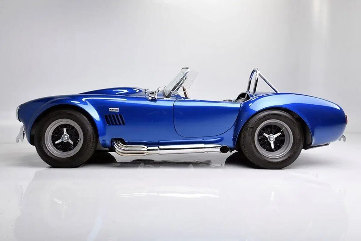 La Shelby Cobra pi&ugrave; estrema di sempre &egrave; in vendita: l'unica Super Snake all&rsquo;asta [FOTOGALLERY]