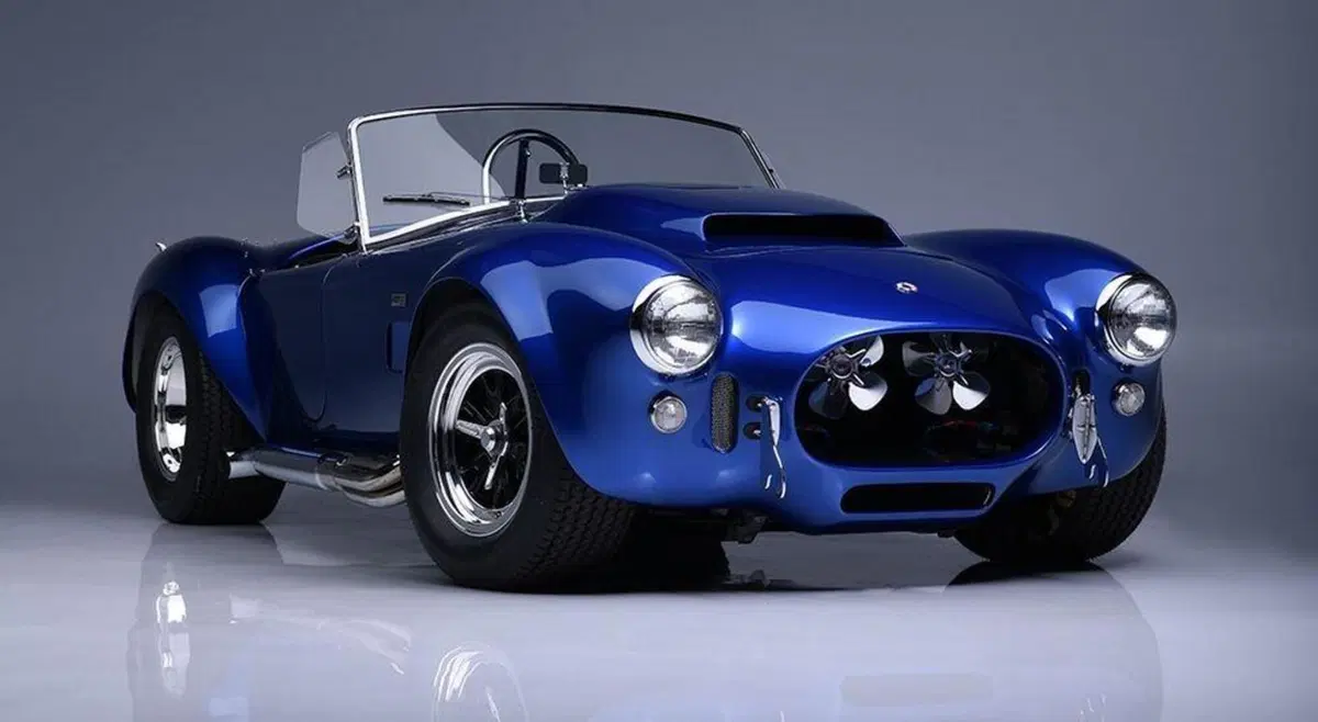 La Shelby Cobra più estrema di sempre è in vendita: l'unica Super Snake all’asta [FOTOGALLERY] (2)