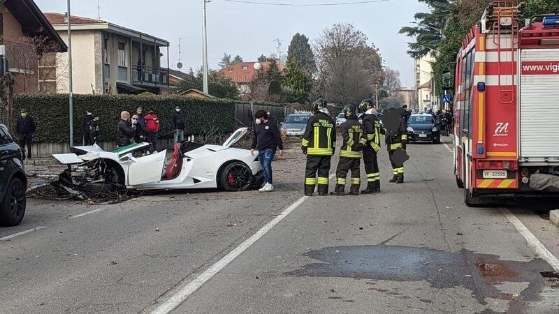 Schianto in Lamborghini a Rovellasca: due feriti, uno &egrave; grave [VIDEO]
