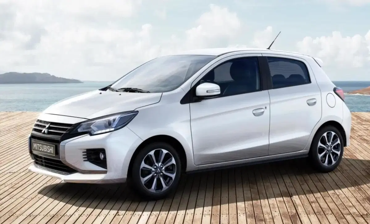 Mitsubishi Space Star 1.2 Intense SDA (8)