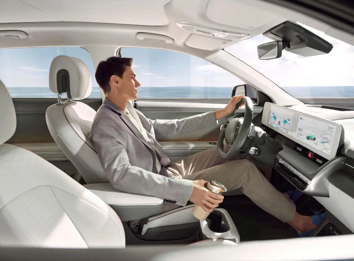 Aperte le vendite Ioniq 5: l’elettrica al top di Hyundai con listino da 44mila euro (9)
