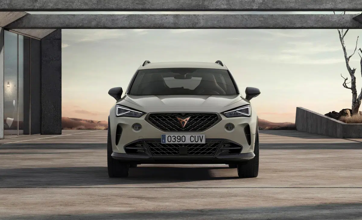 Cupra Formentor VZ5, 390 CV con il cinque cilindri di Audi  (7)