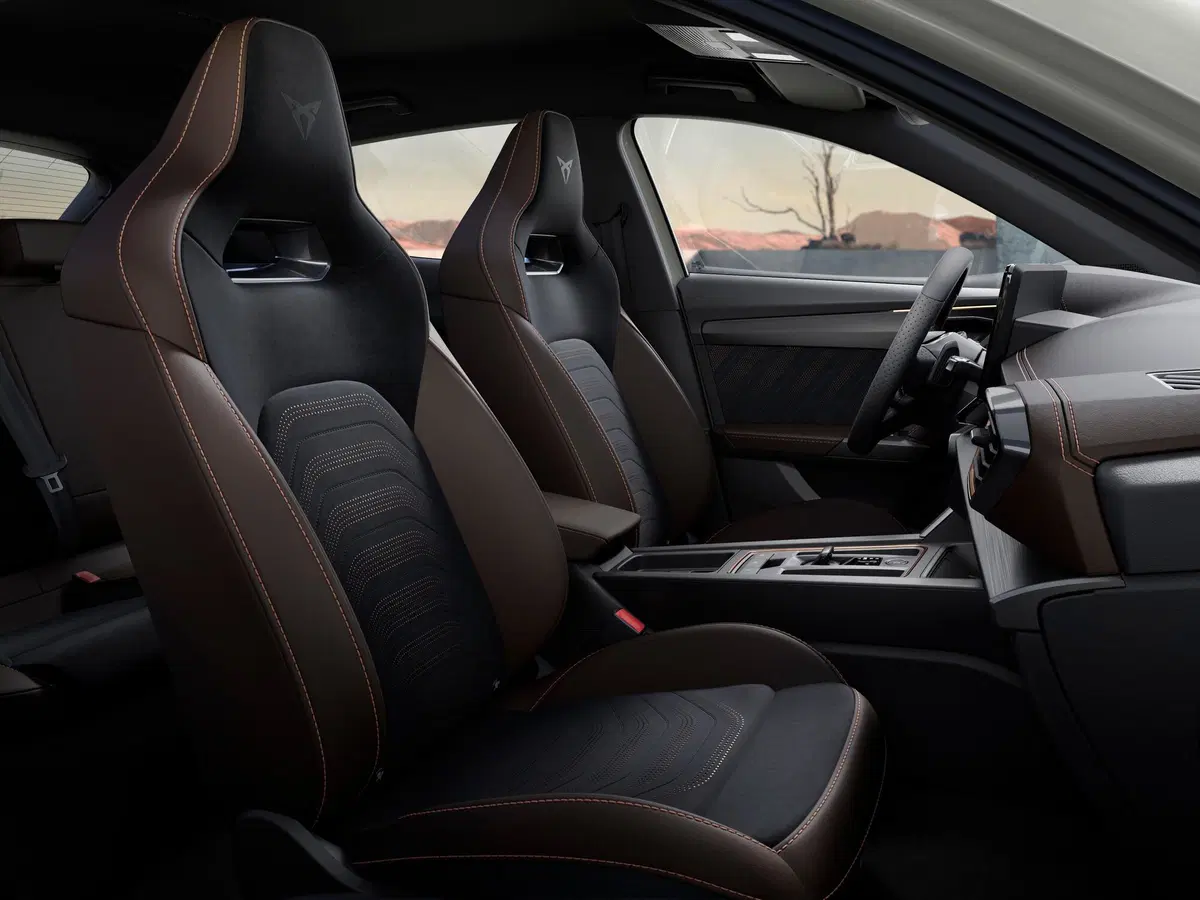 Cupra Formentor VZ5, 390 CV con il cinque cilindri di Audi  (16)