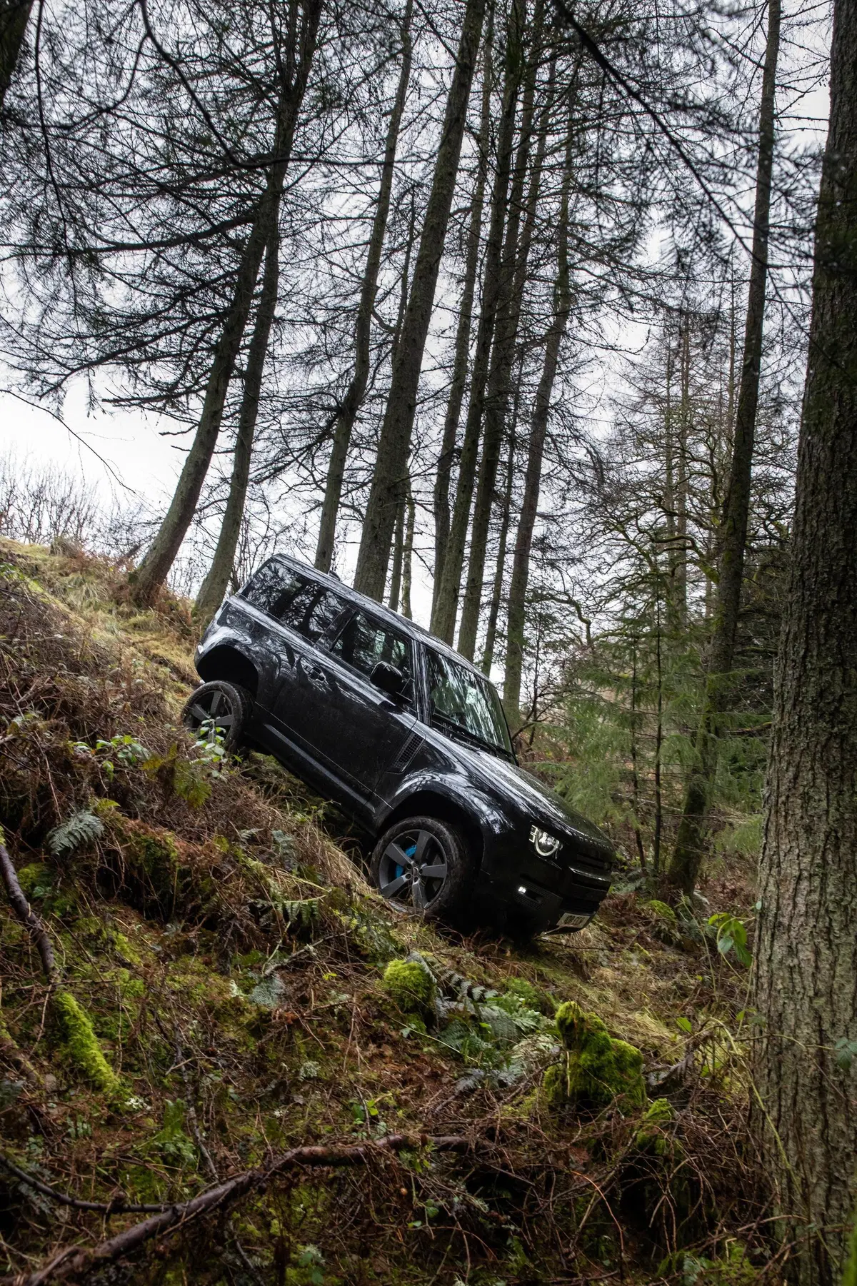 Nuova Land Rover Defender, con il V8 è la più potente di sempre (8)
